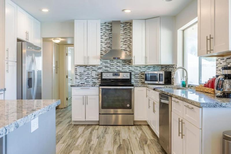 The Scottsdale Palms - image 3