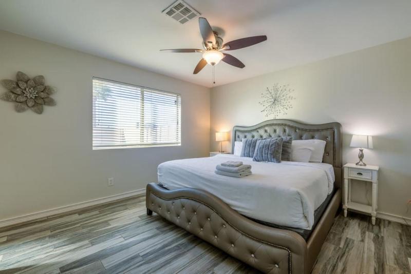 The Scottsdale Palms - image 15