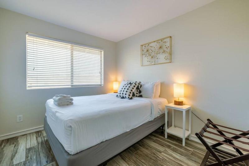 The Scottsdale Palms - image 39