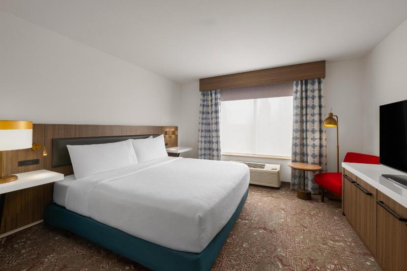 Hilton Garden Inn Portland Airport - image 27