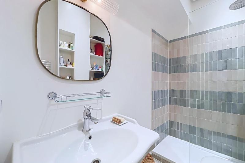 Beautiful family flat near Arc de Triomphe - image 8