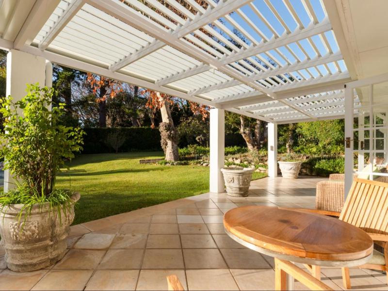 Beluga of Constantia Guest House - image 5
