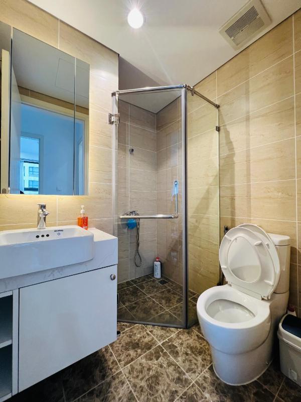 EVIS HOME - Vinhomes D'Capitale Luxury Serviced Apartment - image 13