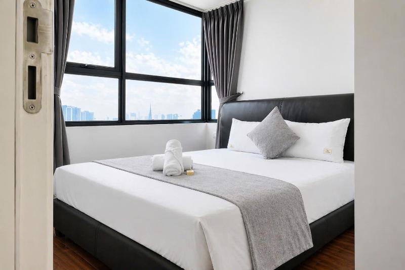 EVIS HOME - Vinhomes D'Capitale Luxury Serviced Apartment - image 12