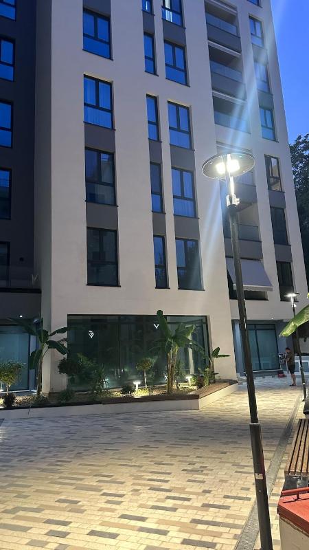 Luxury City Centre Apartment - image 6