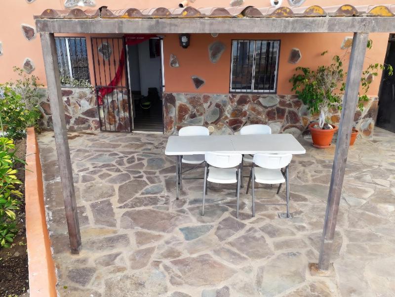 House with view and jacuzzi in Adeje - image 30