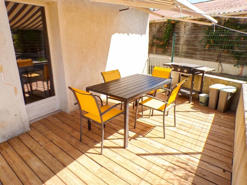 Maison cosy avec piscine à Carcassonne - image 10
