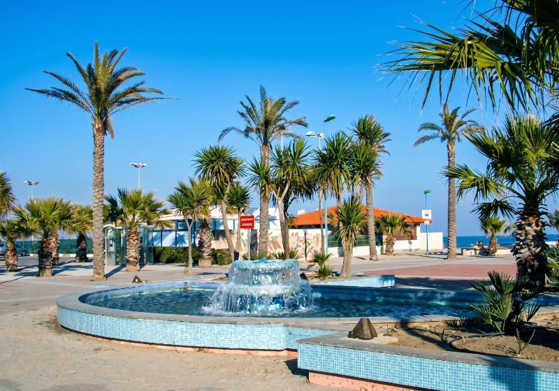 Appartement charmant à Saint-Cyprien avec vue sur la mer - 24m² - image 10