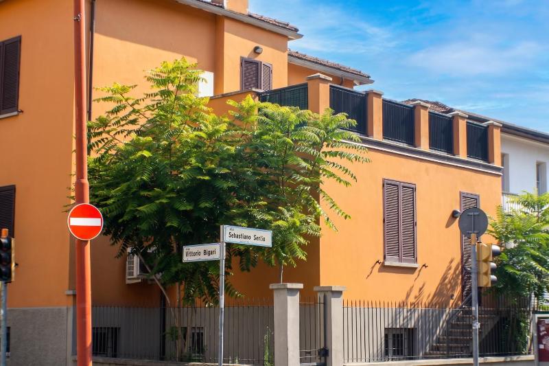 Cozy studio in Bologna of 45 m² with parking - image 4