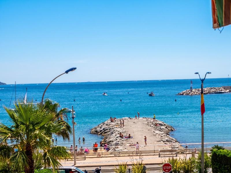 Studio en bord de mer à Cavalaire-sur-Mer 35 m² vue superbe. - image 18