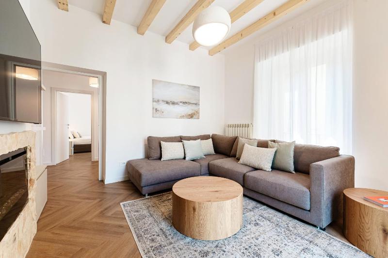 The Monti Residence - by MyHomeInComo - image 21