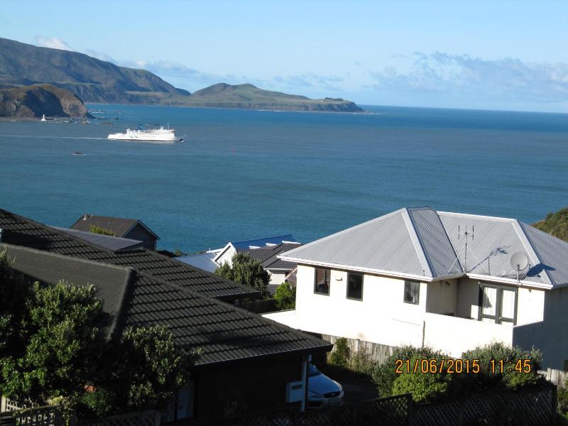 Pacific View Bed and Breakfast - image 2