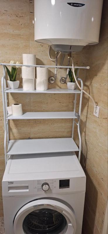 Oasis Apartment - image 6