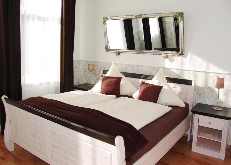 Hotel Garni Landhaus Uttum - image 35