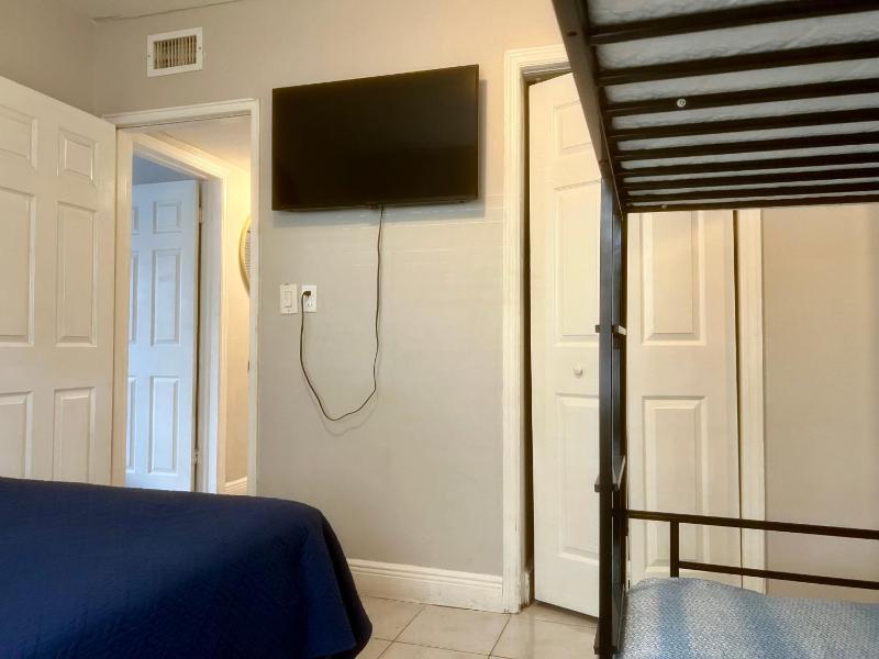 Stay at Coral Gables - image 7