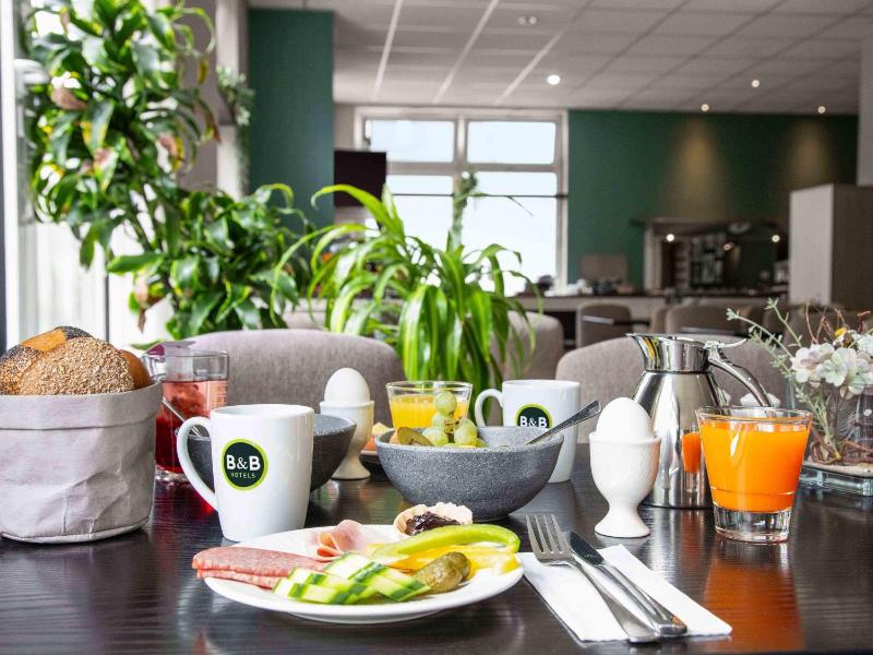 B&B HOTEL Dresden-Altstadt - image 10
