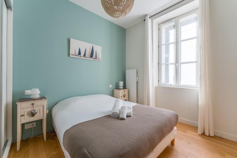 Châteaubriand - Appt pour 4 au cœur de Nantes - image 8