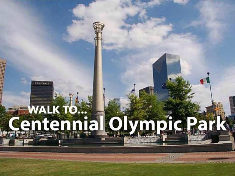 Easy Walk to Downtown Attractions - image 29