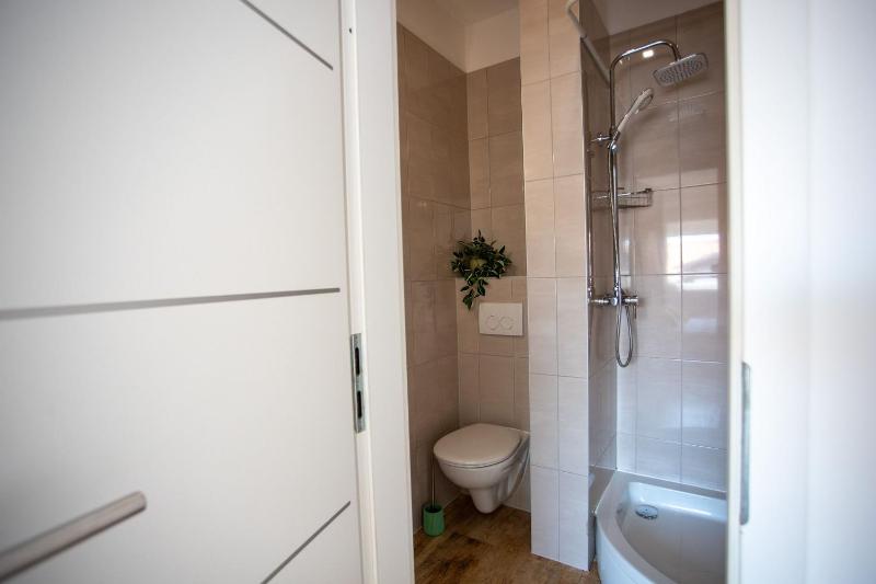Sun And Fun - Happy Rentals - image 19
