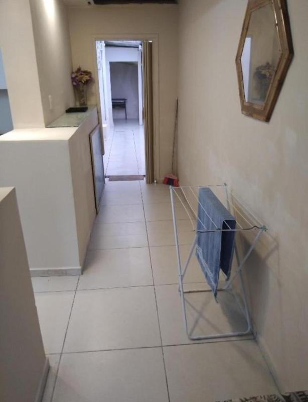 Casa Studio Home Oficce - Garagem - Wc Priv - Qto Family - Não Fumantes - 200 mts da Praia - image 6