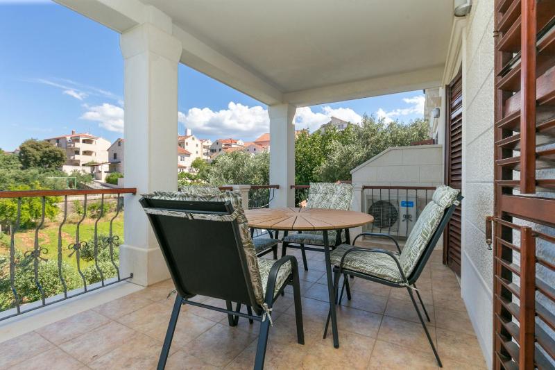 Apartments with parking space Supetar Brac - 18307 - image 35