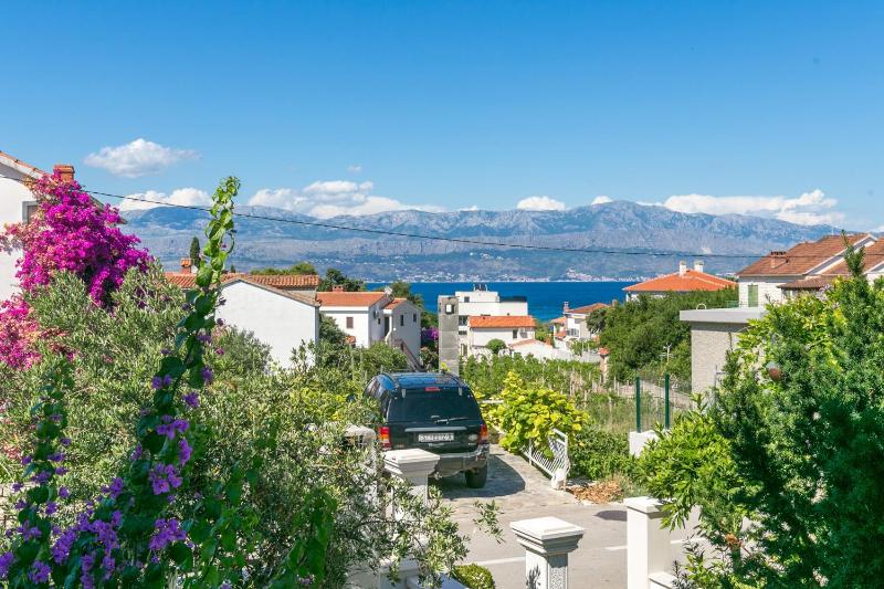 Apartments with parking space Supetar Brac - 18307 - image 30