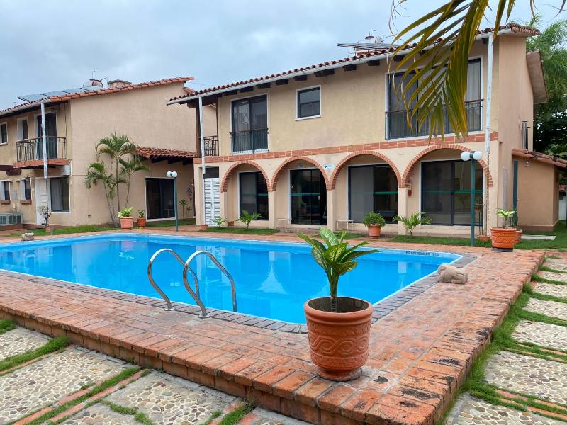 Aparthotel La Quinta - image 8