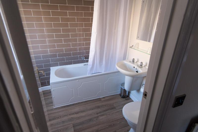 Superior Double Room image 3