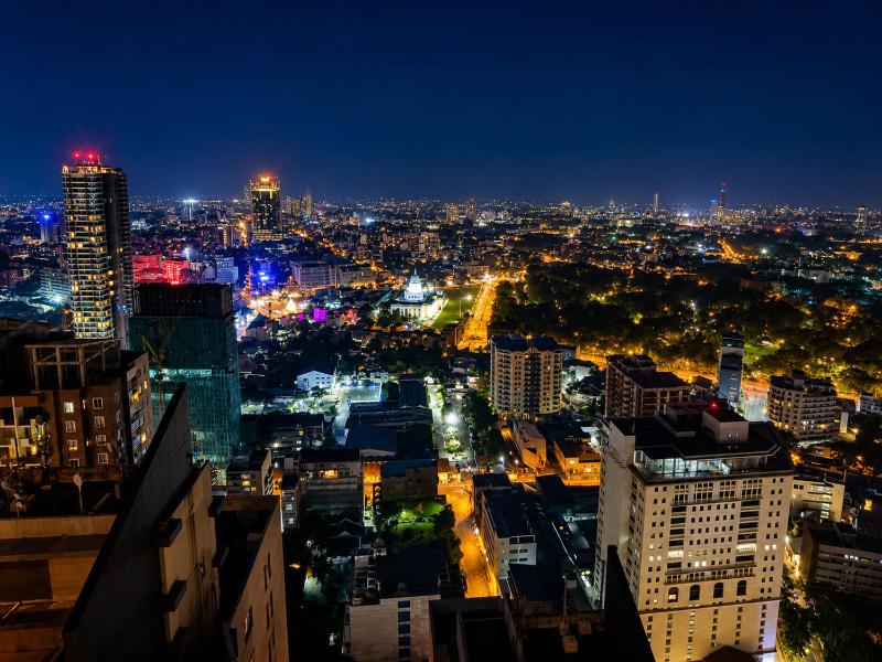 T&T Trizen Luxury 2BR Apartment in 35th floor Colombo Sri Lanka - image 12