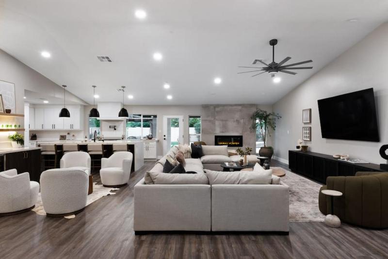 The Scottsdale Clubhouse - image 37