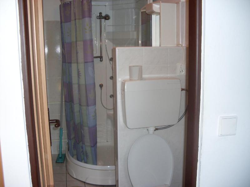 Double or Twin Room image 3