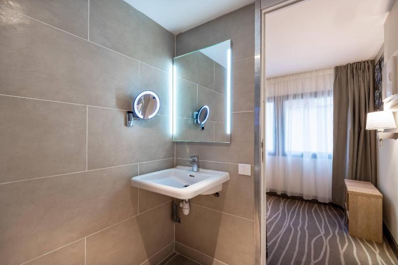 Quality Suites Toulouse Centre - image 23