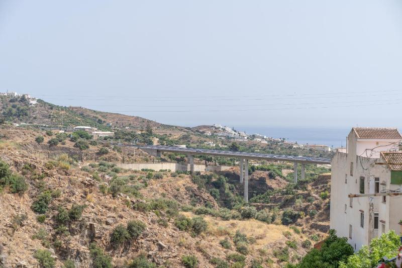 Apartment Mountain View Torrox town - image 2