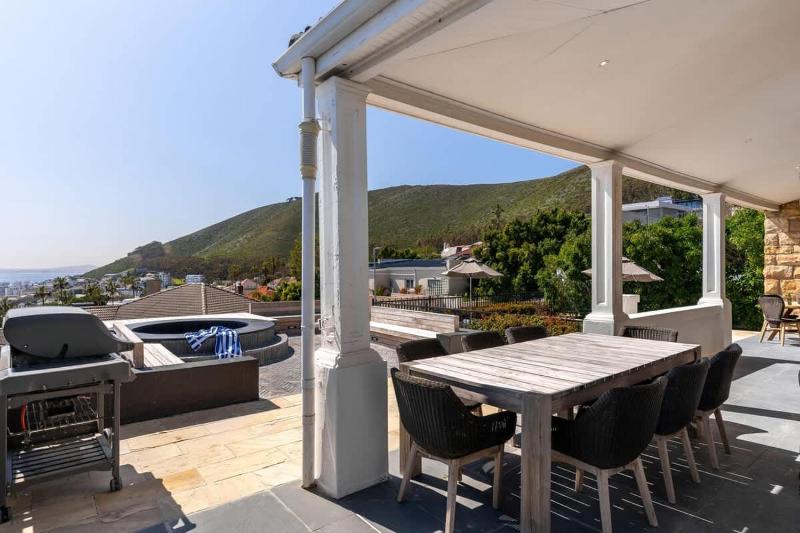 Villa Solara Fresnaye - Views Pool Jacuzzi - image 16