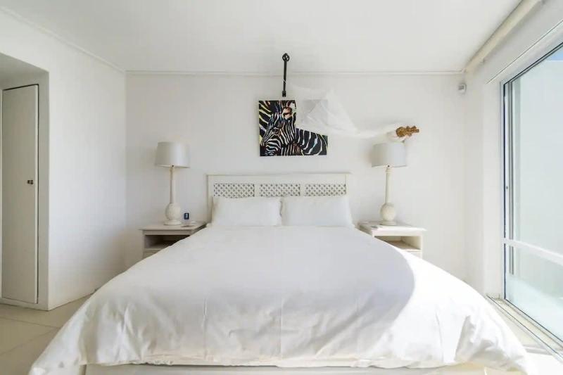 Msangasanga - Superb family Villa in Camps Bay - image 13