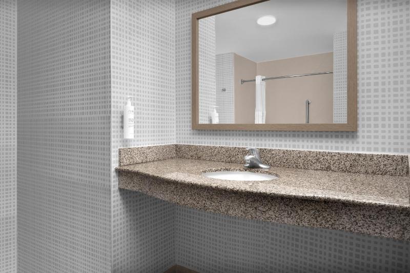 Hampton Inn & Suites Colorado Springs/I-25 South - image 11