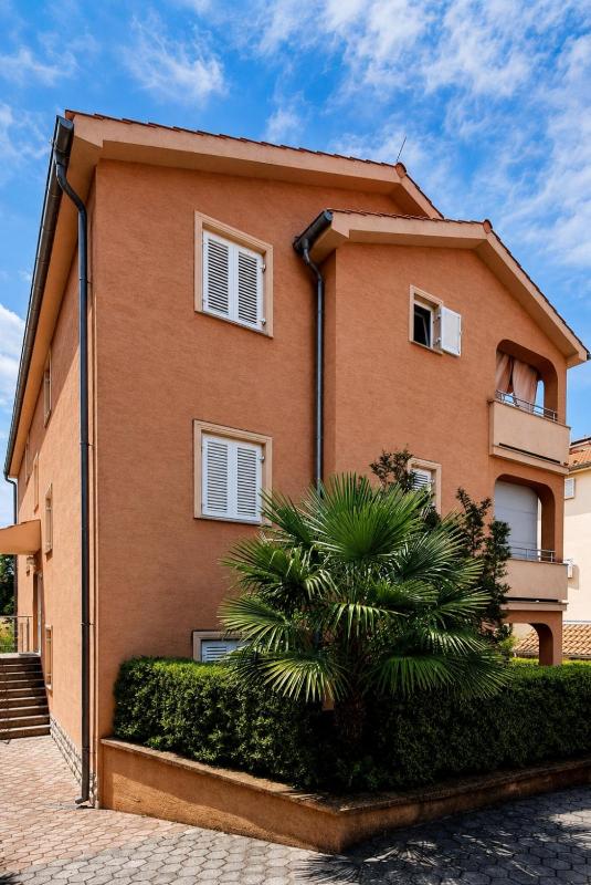 Malinska Apartment Conty - image 9