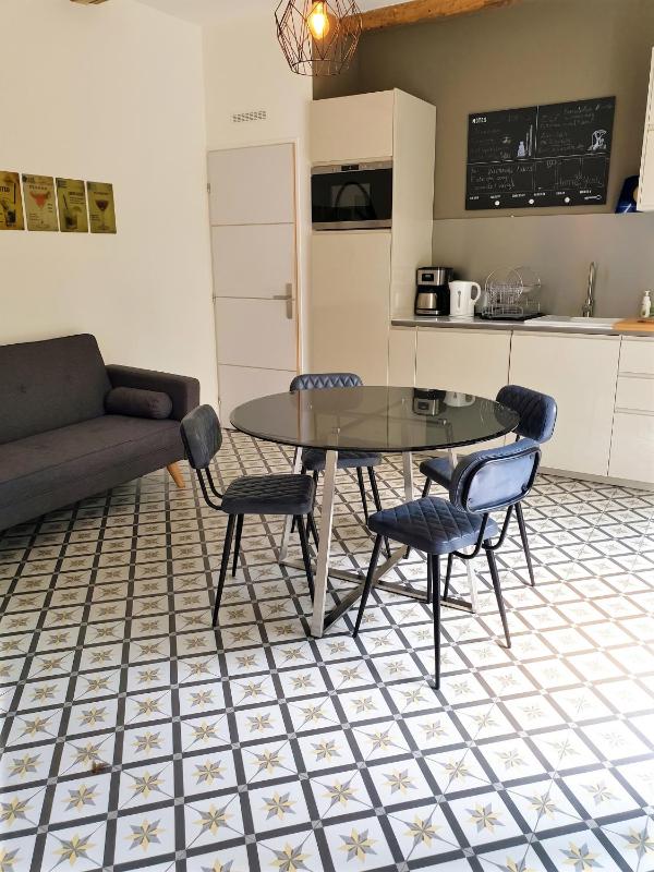 Maison confortable à Béziers avec jardin privé - image 12