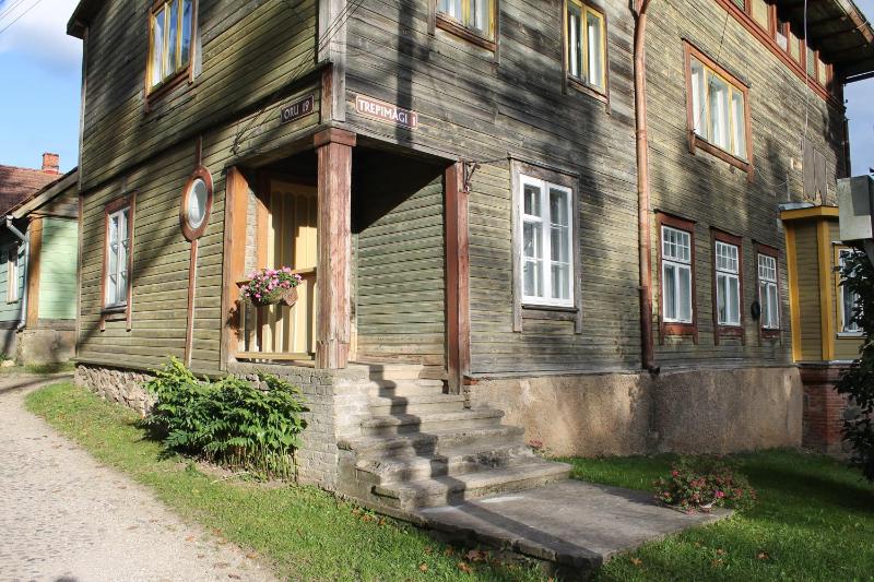Apartment image 4