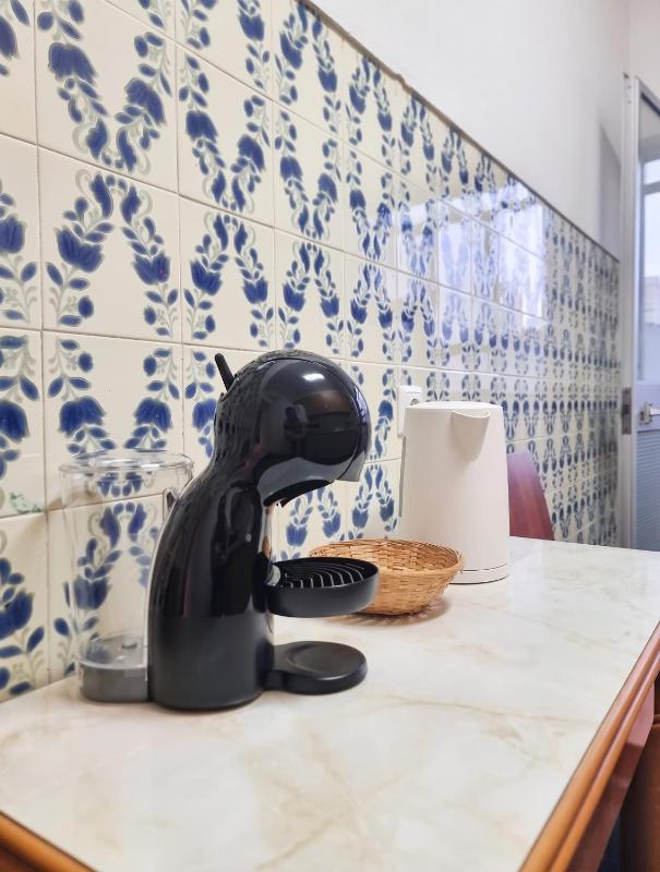 Spacious Apartment in Faro 92 m² with Terrace - image 16