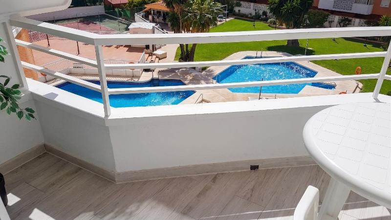 Welcoming studio in Torremolinos 45 m² with shared pool - image 3