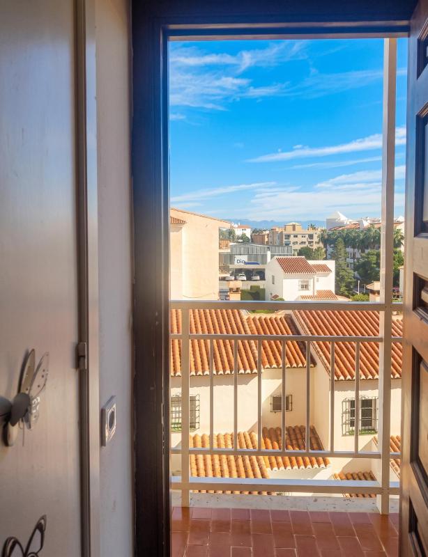 Welcoming studio in Torremolinos 45 m² with shared pool - image 6