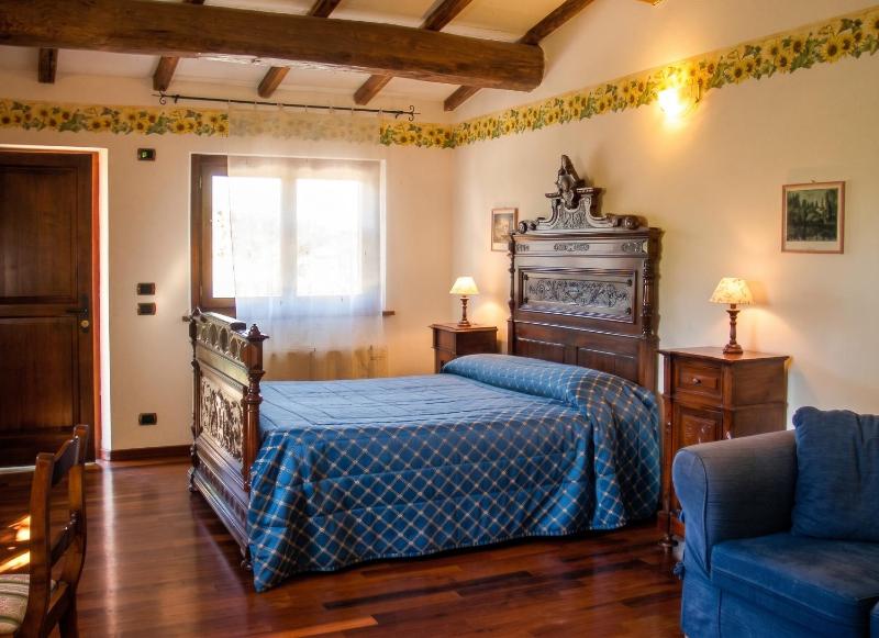 Charming house in Ramazzano - Le Pulci with shared pool - image 36