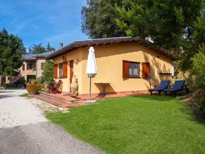 Charming house in Ramazzano - Le Pulci with shared pool - image 19