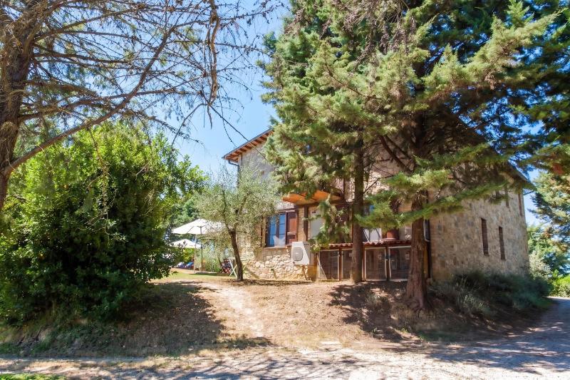 Charming house in Ramazzano - Le Pulci with shared pool - image 29