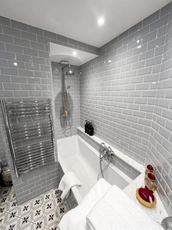 Appartement lumineux avec jacuzzi à Cannes 60 m² - image 6