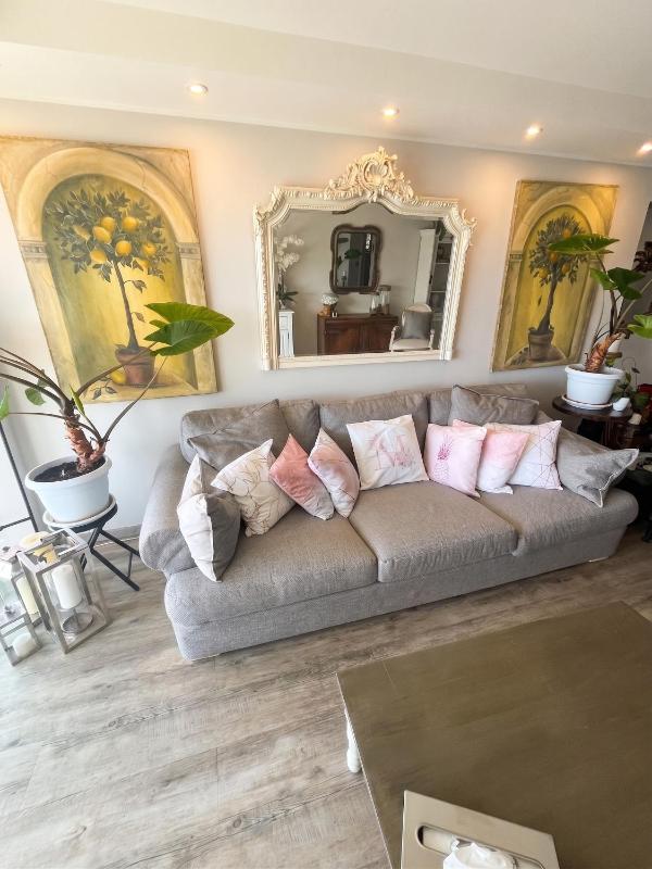 Appartement lumineux avec jacuzzi à Cannes 60 m² - image 13