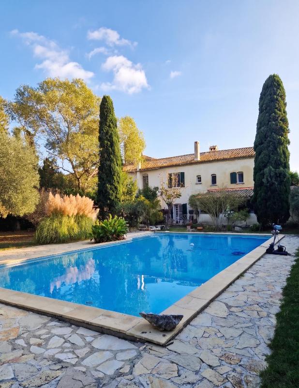 Appartement spacieux à Arles avec piscine et jardin partagé - image 13