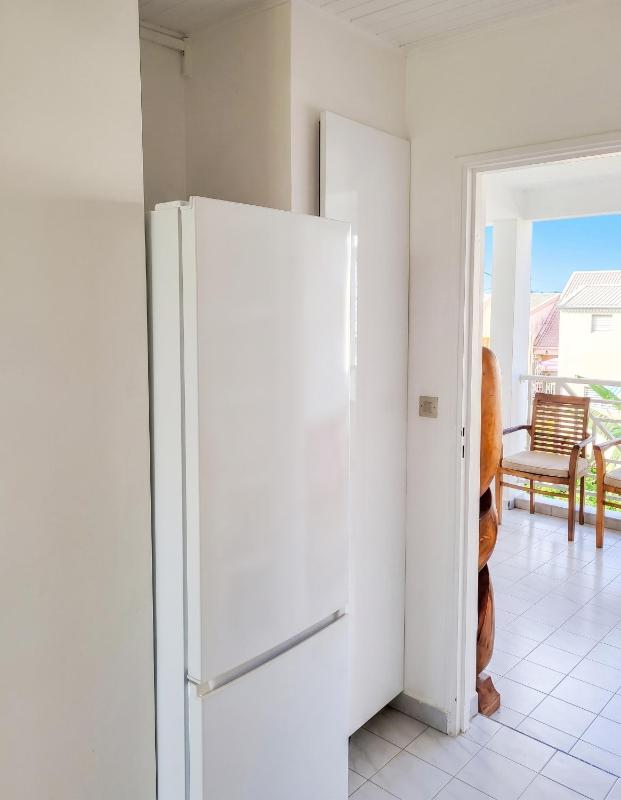 Appartement lumineux avec terrasse à Les Trois-Îlets - image 13