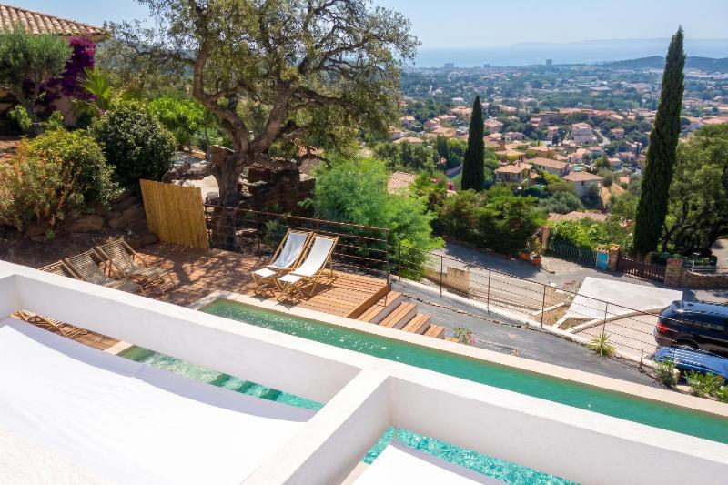 Villa avec piscine privée à Bormes-les-Mimosas - image 9